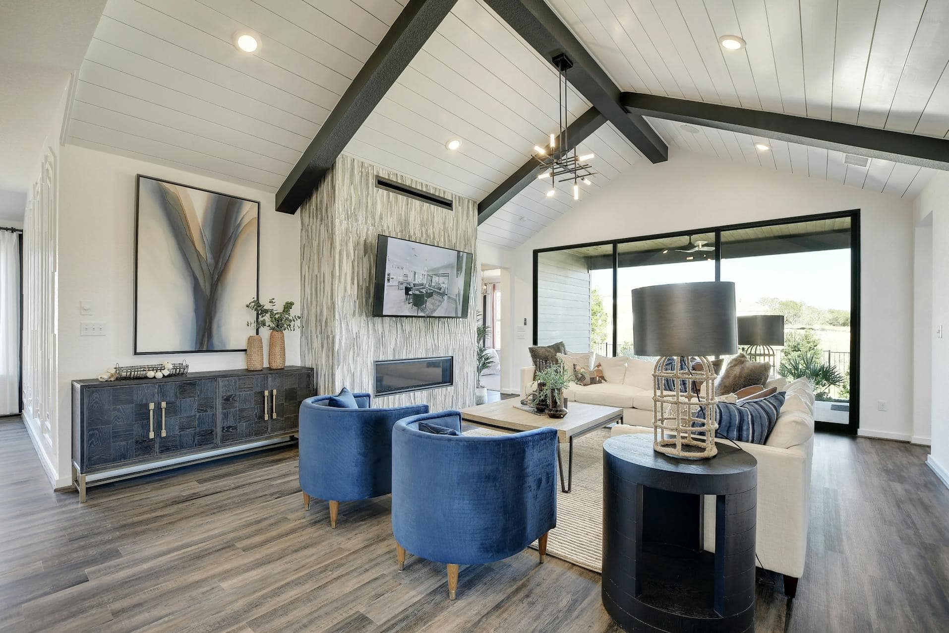 Esperanza: Scott Felder Model Home: Living Room