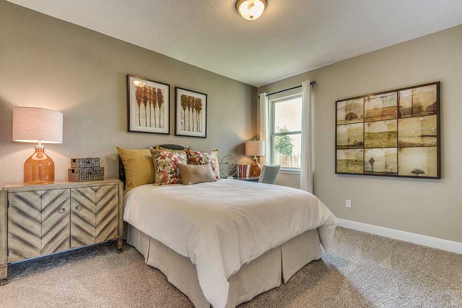 Mackenzie home in Esperanza: Bedroom