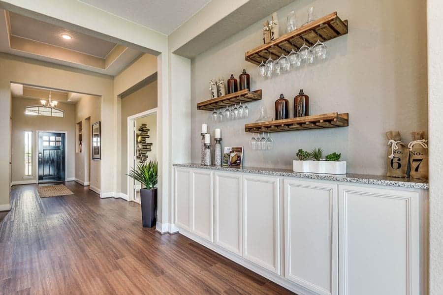 Mackenzie home in Esperanza: living area