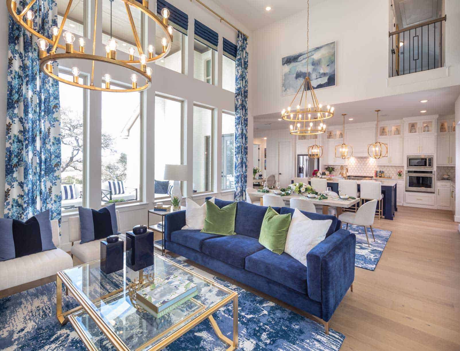 Esperanza Highland Homes Model Gallery: Living Room