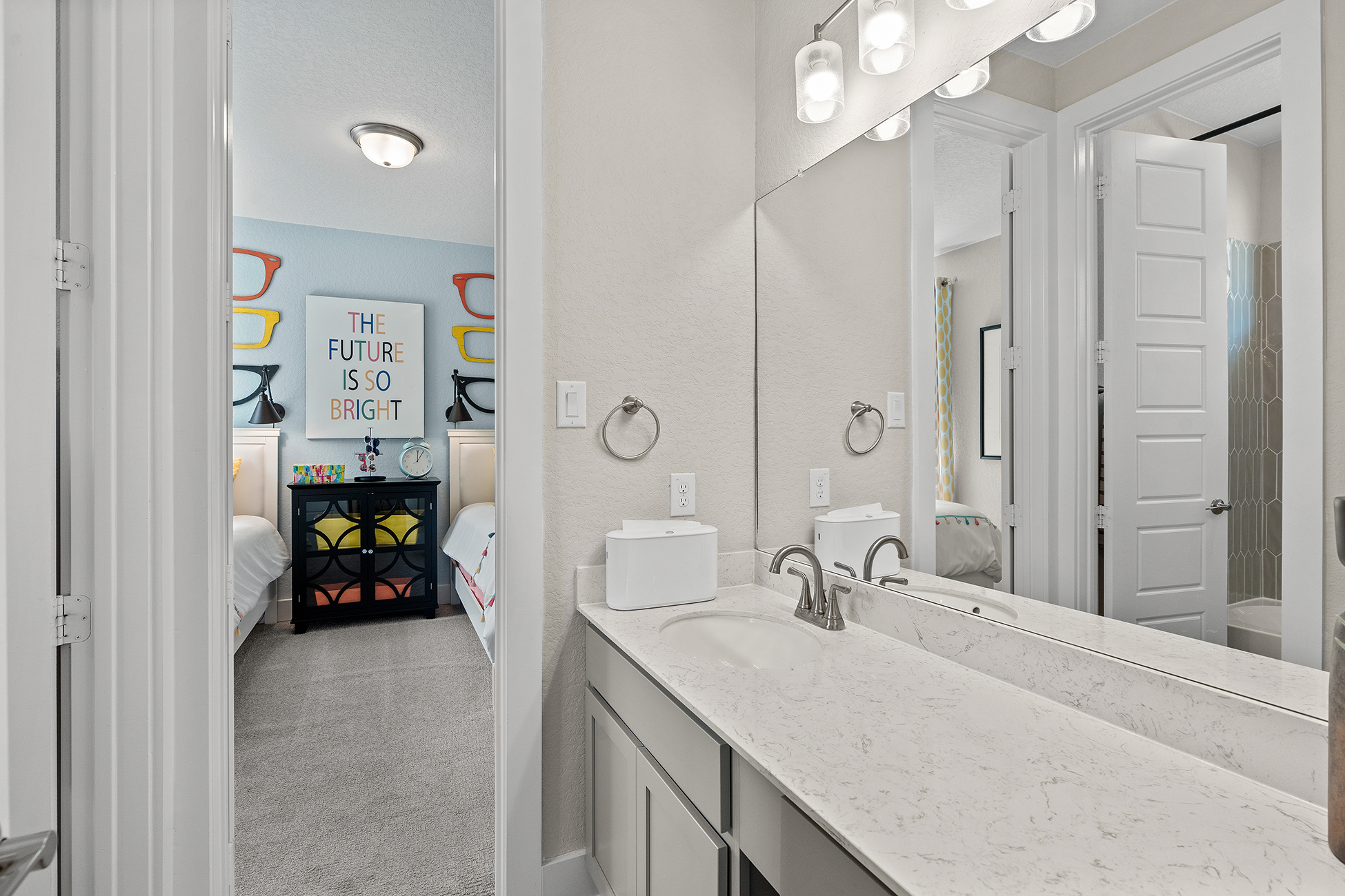 chesmar model home bathroom